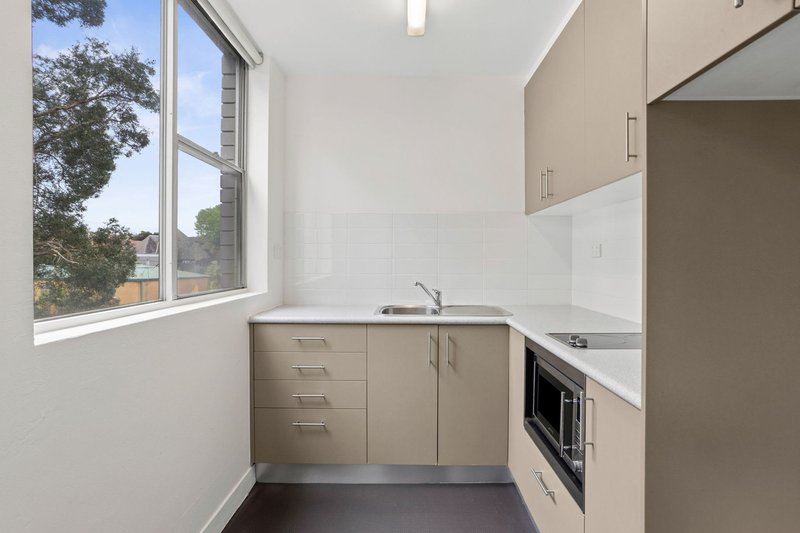 Photo - 2B/105 Cook Road, Centennial Park NSW 2021 - Image 2
