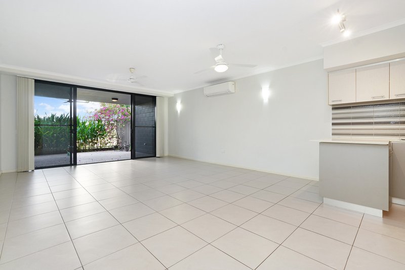 Photo - 2B/174 Forrest Parade, Rosebery NT 0832 - Image 5