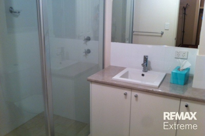 Photo - 2B/2 Bouvard Walk, Clarkson WA 6030 - Image 5
