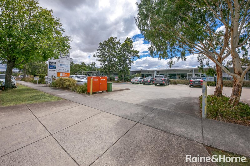 Photo - 2B/33-35 Macedon Street, Sunbury VIC 3429 - Image 9