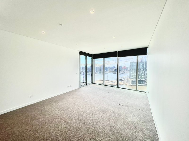 Photo - 2B/81 South Wharf Drive, Docklands VIC 3008 - Image 5