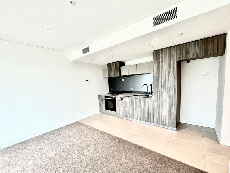 Photo - 2B/81 South Wharf Drive, Docklands VIC 3008 - Image 7