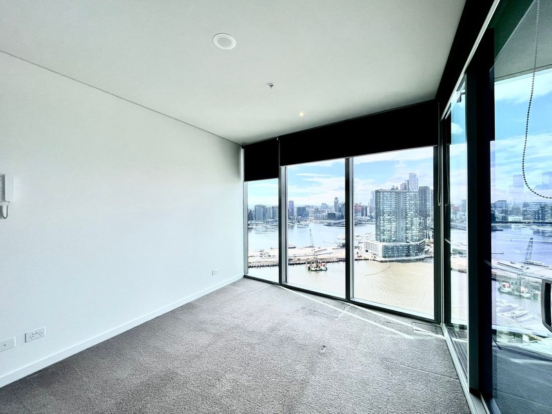 Photo - 2B/81 South Wharf Drive, Docklands VIC 3008 - Image 14