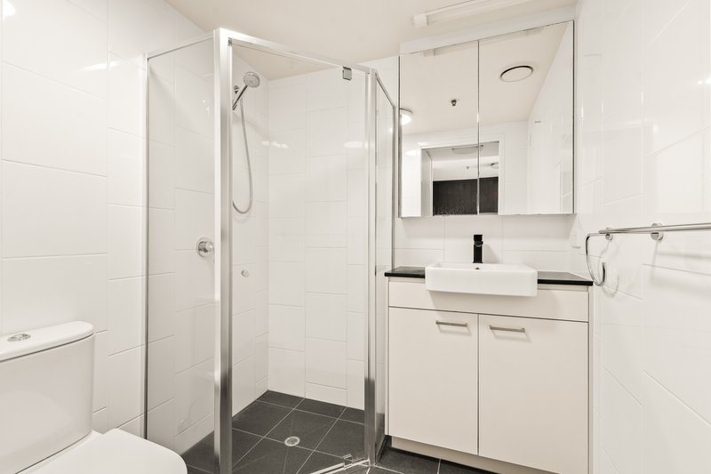 Photo - 2BR/18 Thorn Street, Kangaroo Point QLD 4169 - Image 11