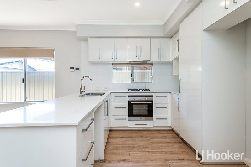 Photo - 2C Berehaven Avenue, Thornlie WA 6108 - Image 3