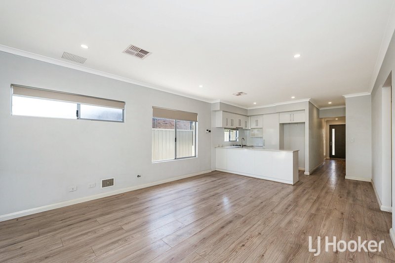 Photo - 2C Berehaven Avenue, Thornlie WA 6108 - Image 4