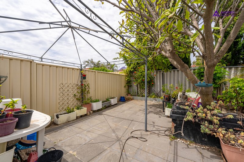 Photo - 2C Connell Way, Girrawheen WA 6064 - Image 23