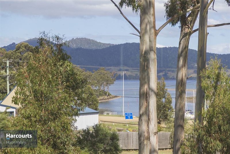 Photo - 2C Crooke Street, Port Huon TAS 7116 - Image 11