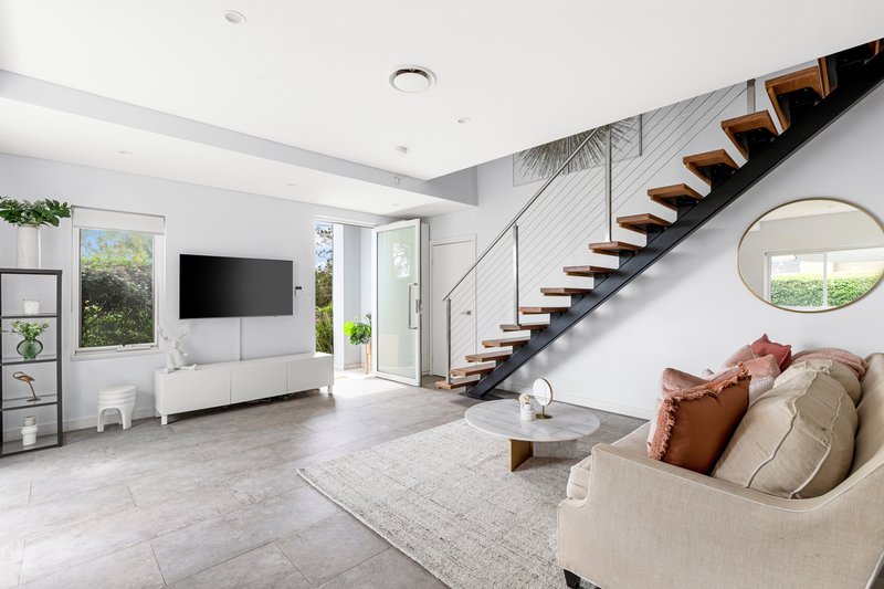 Photo - 2C Kitchener Avenue, Earlwood NSW 2206 - Image 1