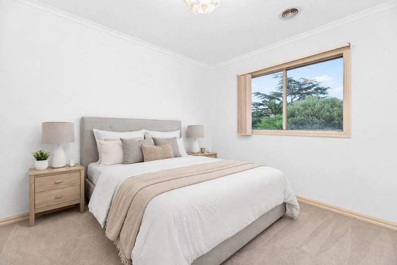 Photo - 2C Larbert Road, Noble Park VIC 3174 - Image 4