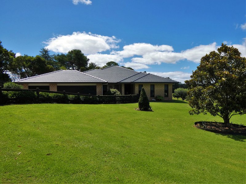 2C Oak Street, Dorrigo NSW 2453