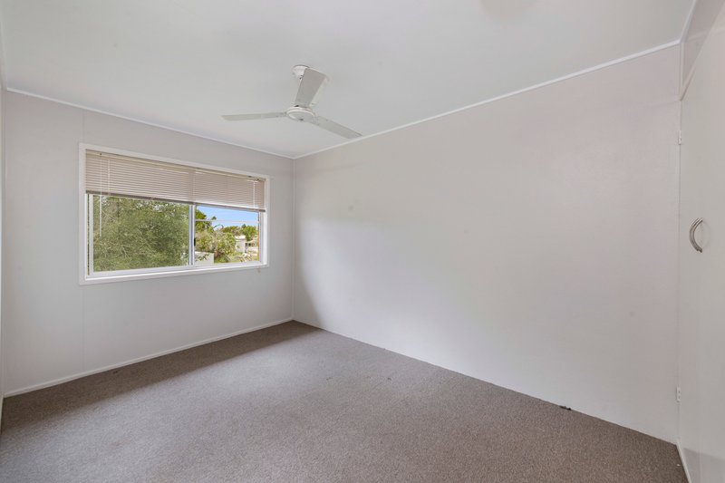 Photo - 2C Palmer Street, Millbank QLD 4670 - Image 8