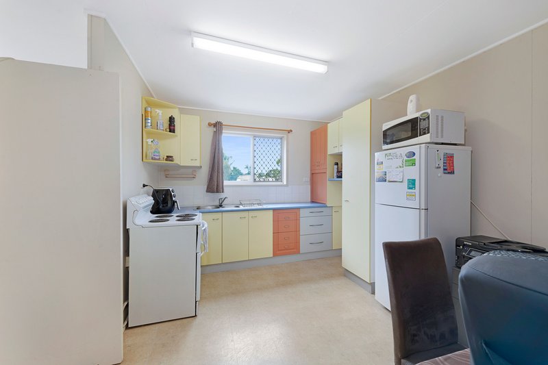 Photo - 2C Palmer Street, Millbank QLD 4670 - Image 20