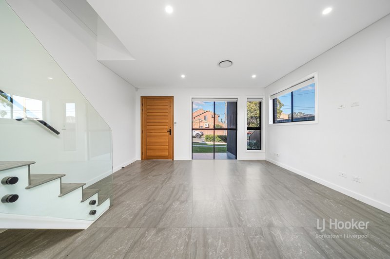 Photo - 2c Sixth Avenue, Condell Park NSW 2200 - Image 4