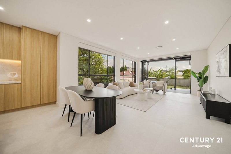 Photo - 2C Springdale Road, Wentworthville NSW 2145 - Image 3