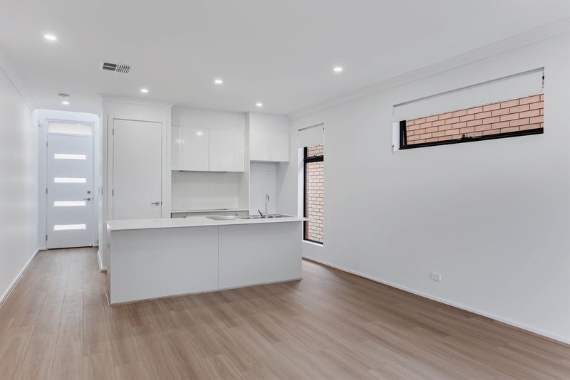 Photo - 2C Tweed Avenue, Findon SA 5023 - Image 2
