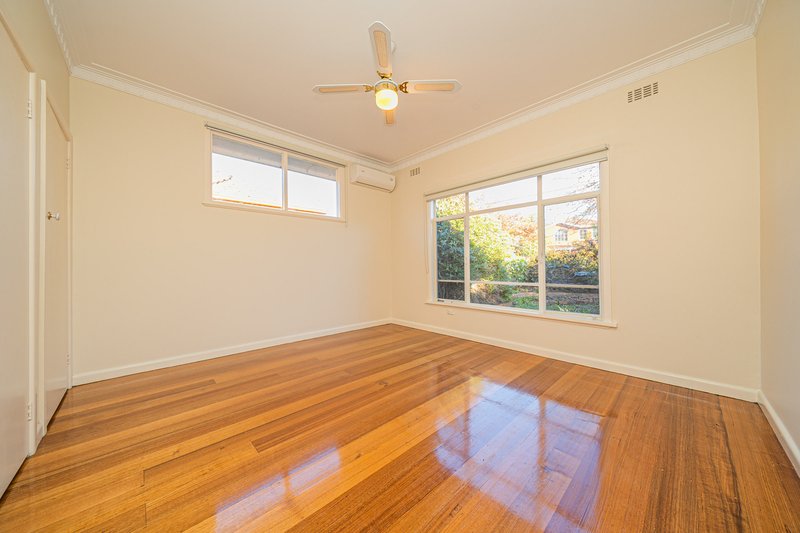 Photo - 2C Tyne Street, Box Hill North VIC 3129 - Image 6