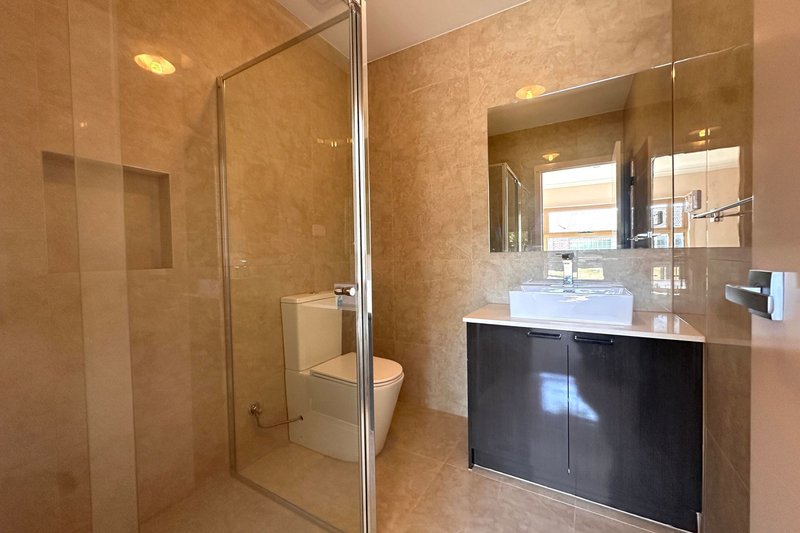 Photo - 2C Wykeham Court, Frankston VIC 3199 - Image 4