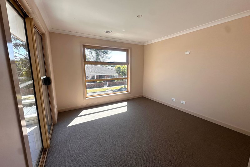Photo - 2C Wykeham Court, Frankston VIC 3199 - Image 9