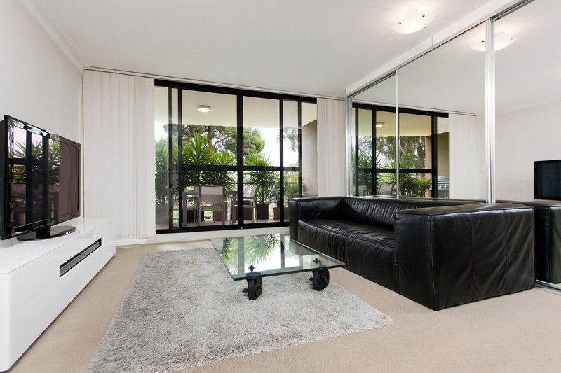 Photo - 2C/2B Mowbray Street, Sylvania NSW 2224 - Image 1