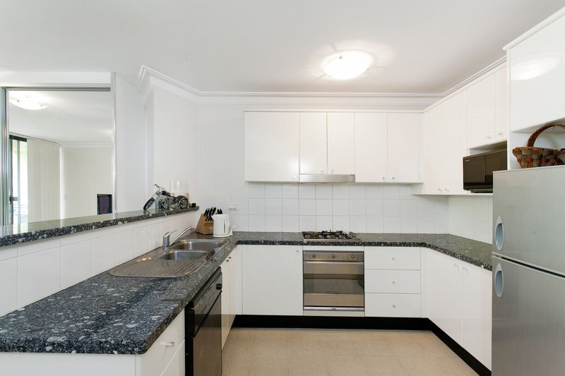 Photo - 2C/2B Mowbray Street, Sylvania NSW 2224 - Image 2