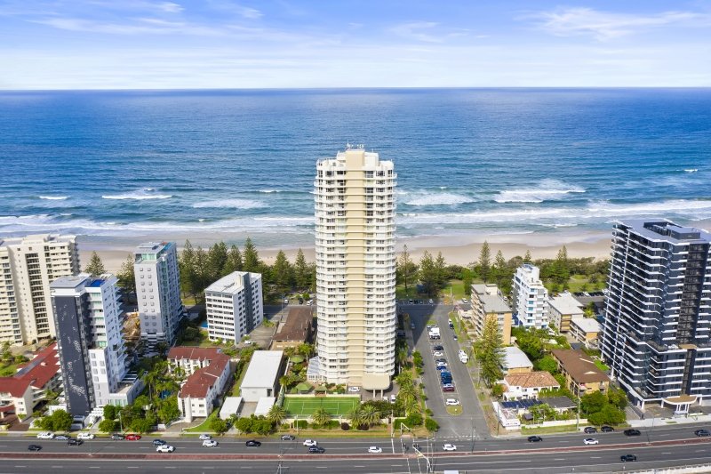 2C/3 Second Avenue, Burleigh Heads QLD 4220