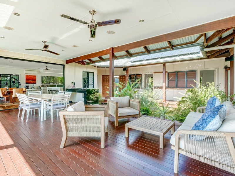 Photo - 2D Trundle Terrace, Whitfield QLD 4870 - Image 14