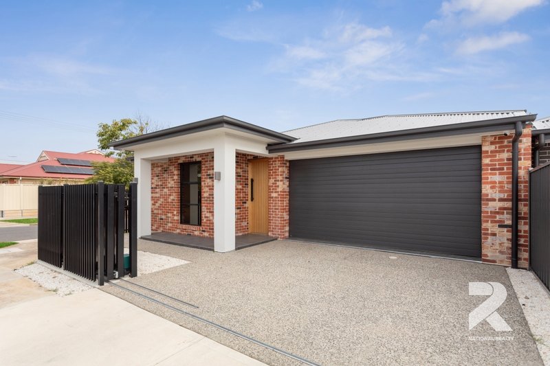 Photo - 2E Buccleuch Avenue, Findon SA 5023 - Image 2