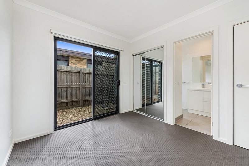 Photo - 2G James Street, Bayswater VIC 3153 - Image 6