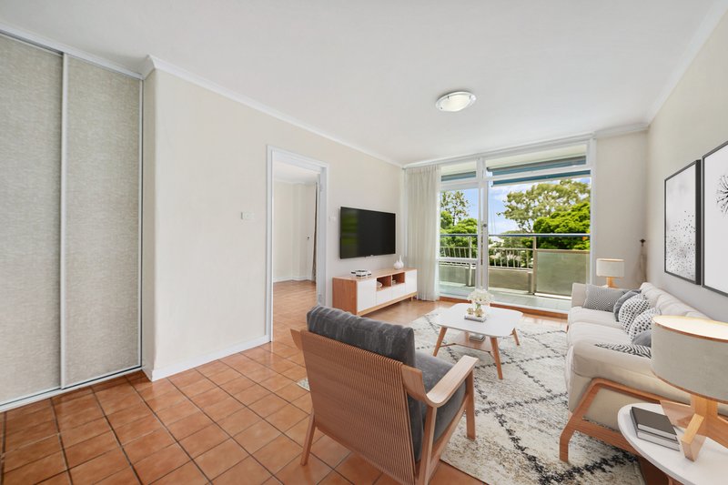 2J/182 Dornoch Terrace, Highgate Hill QLD 4101