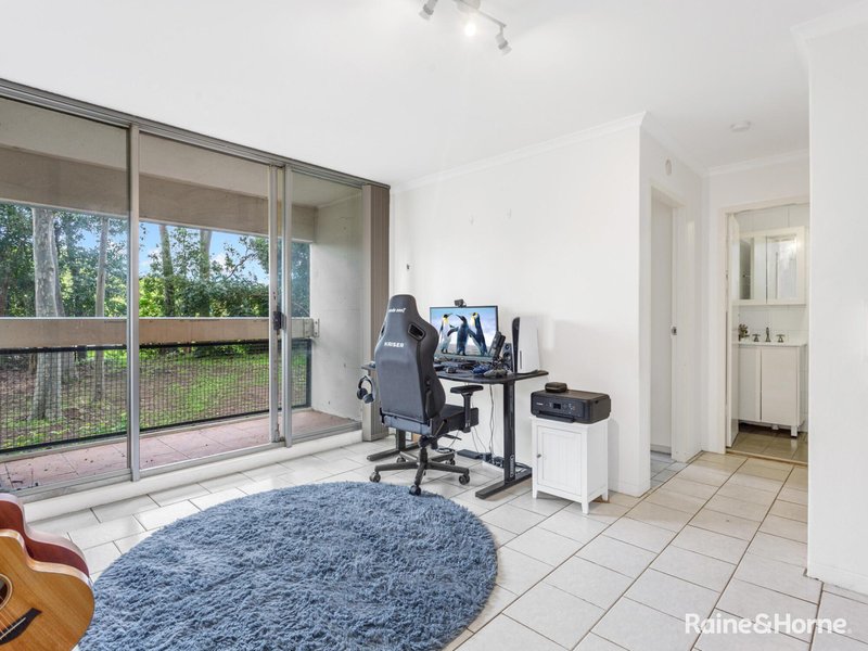 Photo - 2K/15 Campbell Street, Parramatta NSW 2150 - Image 4