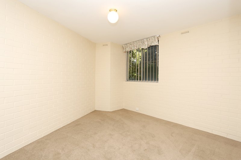 Photo - 2T/24 Pearson St , Churchlands WA 6018 - Image 6