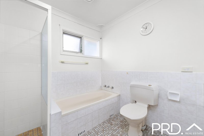 Photo - 3 / 11 Tompson Road, Revesby NSW 2212 - Image 6