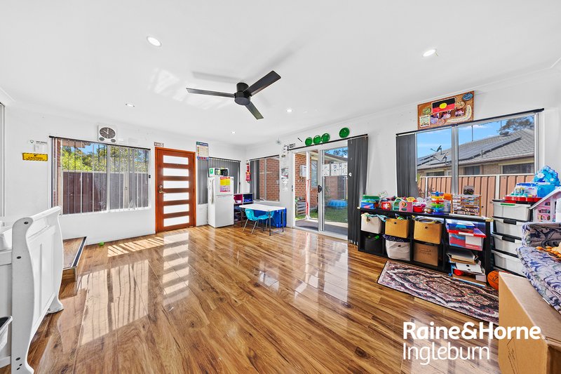 Photo - 3 & 3A Stubbs Place, Ingleburn NSW 2565 - Image 6