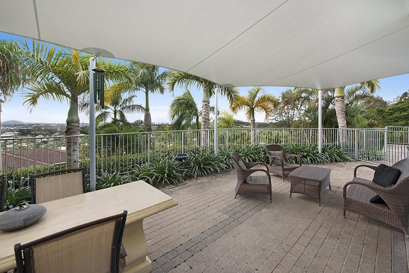 Photo - 3-5 Deloraine Drive, Buderim QLD 4556 - Image 7