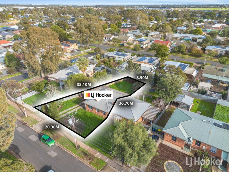 Photo - 3 & 5 Dowlish Street, Davoren Park SA 5113 - Image 16