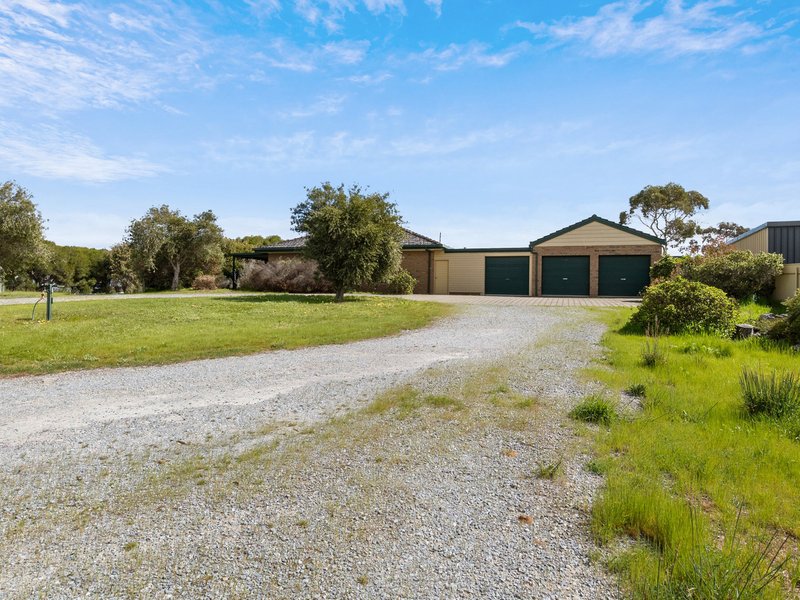 Photo - 3-5 Edmund Street, Normanville SA 5204 - Image 20