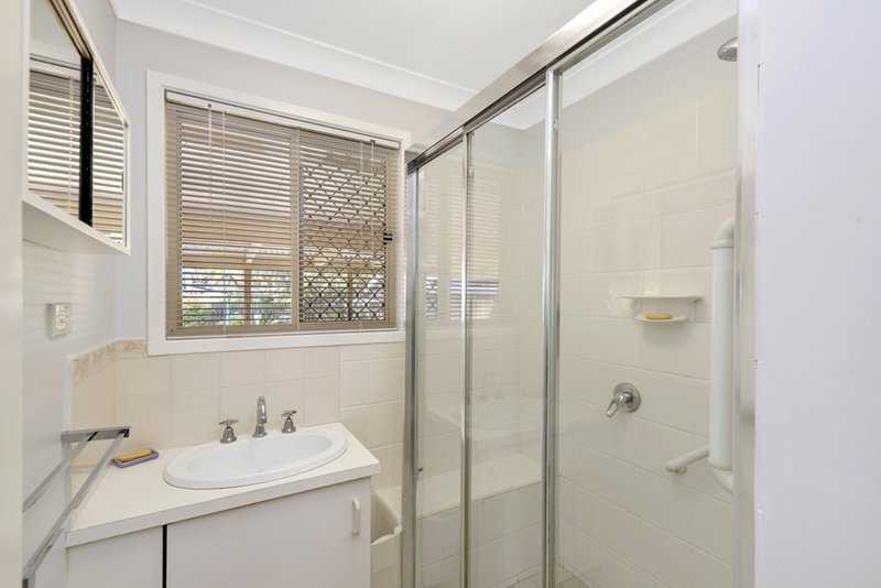 Photo - 3-5 Emily Court, Deception Bay QLD 4508 - Image 7