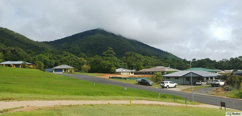 Photo - 3-5 Gourley Street, Tully QLD 4854 - Image 9