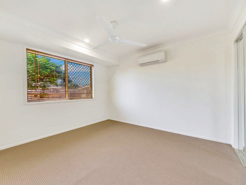 Photo - 3-5 Linda Gray Court, Burpengary East QLD 4505 - Image 8