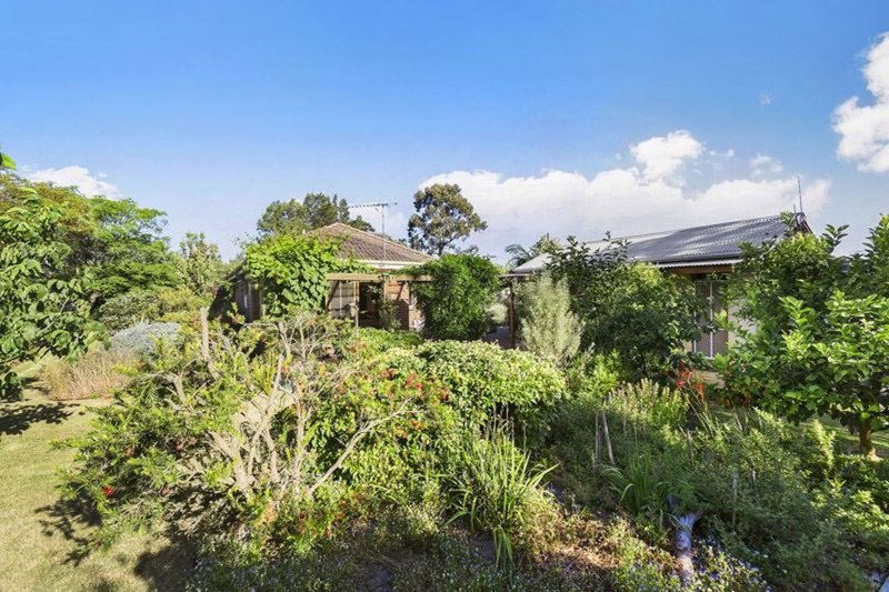 Photo - 3-5 Mount Street, Glen Waverley VIC 3150 - Image 9