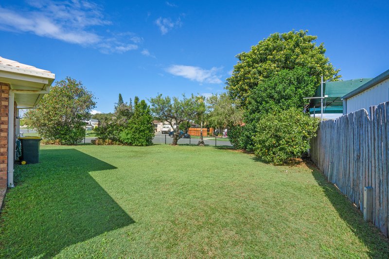 Photo - 3-5 Sanctuary Court, Bongaree QLD 4507 - Image 16