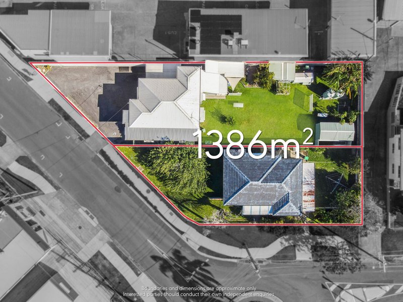 Photo - 3 & 5 Silvyn Street, Redcliffe QLD 4020 - Image 2