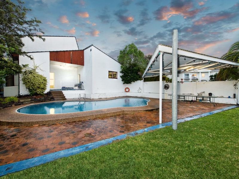 Photo - 3-5 Whitbread Place, North Rocks NSW 2151 - Image 6