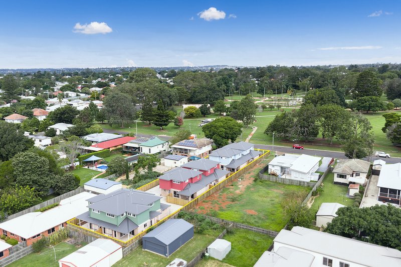 Photo - 3-6/7 Pottinger Street, Newtown QLD 4350 - Image 23