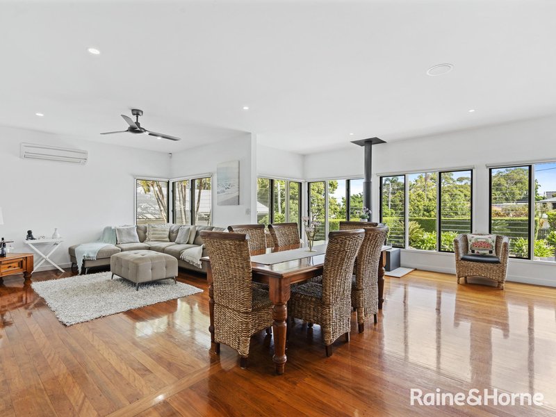 Photo - 3-7 Bay Street, Redland Bay QLD 4165 - Image 6