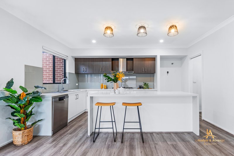 Photo - 3 Abbey Road, Beveridge VIC 3753 - Image 13