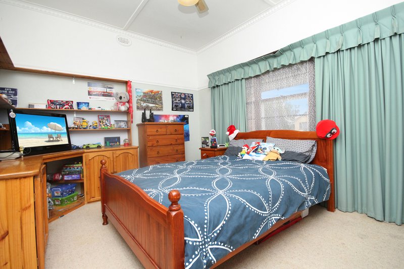 Photo - 3 Acacia Street, Horsham VIC 3400 - Image 6