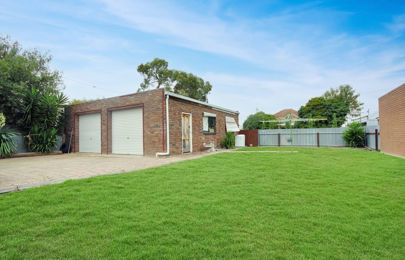 Photo - 3 Acacia Street, Horsham VIC 3400 - Image 11