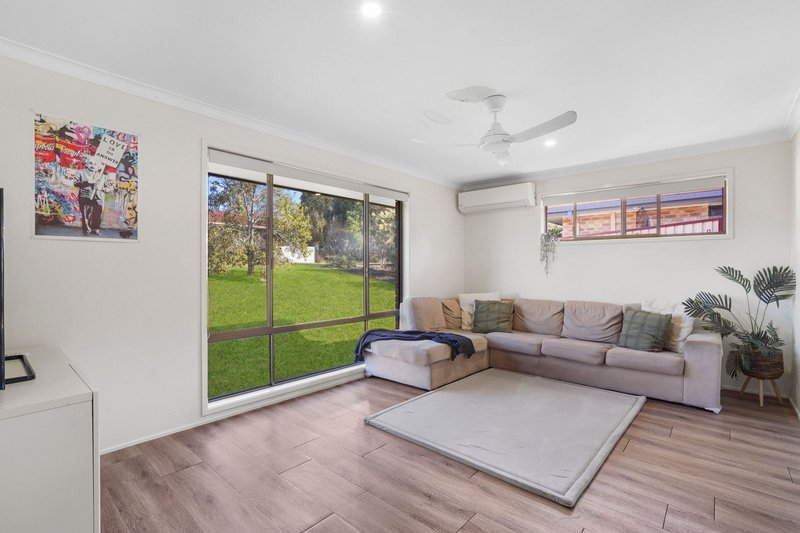 Photo - 3 Acoma Terrace, Mudgeeraba QLD 4213 - Image 2